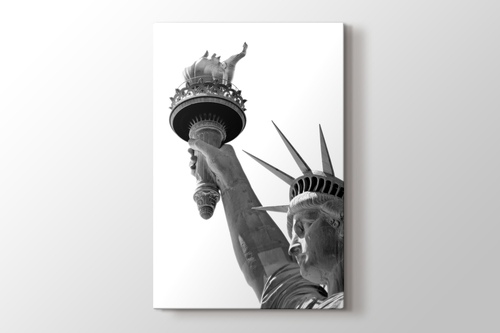Liberty Statue görseli.