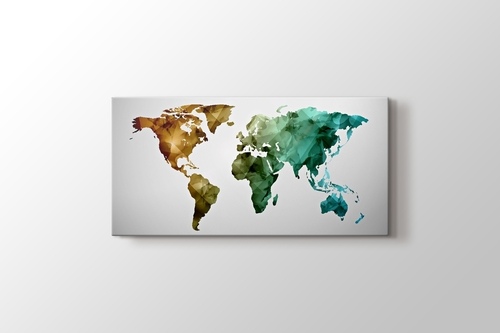 Renkli poligonal Dünya haritası görseli.