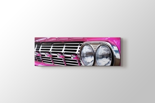Pink Chevrolet Impala görseli.