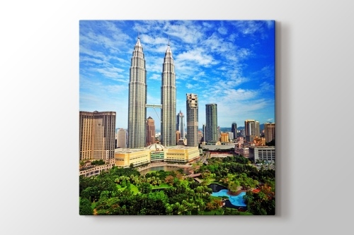 Malezia - Petronas Twin Towers görseli.