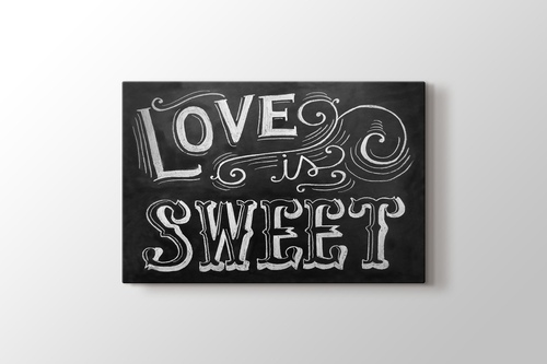 Love is Sweet görseli.