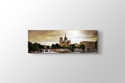 Notre Dame görseli.