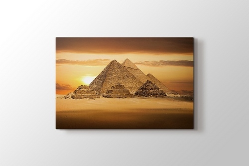Pyramids görseli.