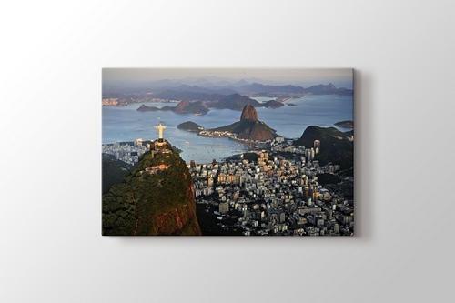 Rio Cityscape at Dawn görseli.