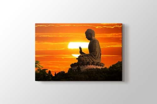 Buddha Statue At Sunset görseli.