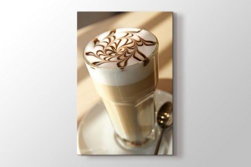 Cafe Latte In Restoran görseli.