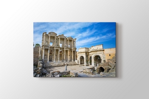 Library Of Celsus In Ephesus Ancient City Selçuk görseli.