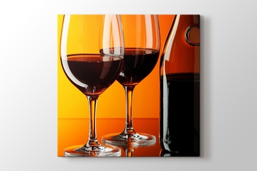 Red Wine over Orange Wall görseli.