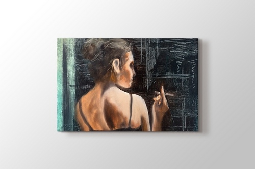 Girl with Cigarette görseli.