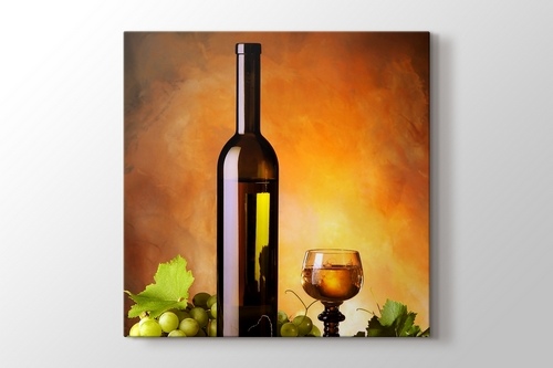Wine and Grapes görseli.