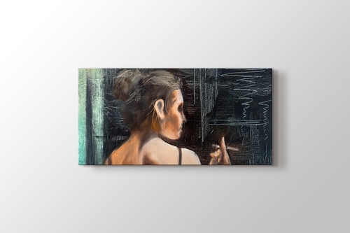 Girl with Cigarette görseli.
