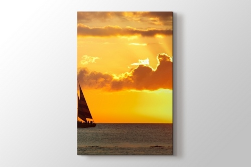 Sailing Sunset görseli.