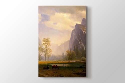 Looking Up the Yosemite Valley görseli.