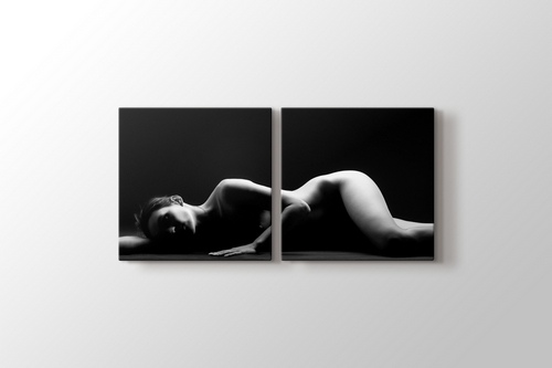 Nude in Black görseli.
