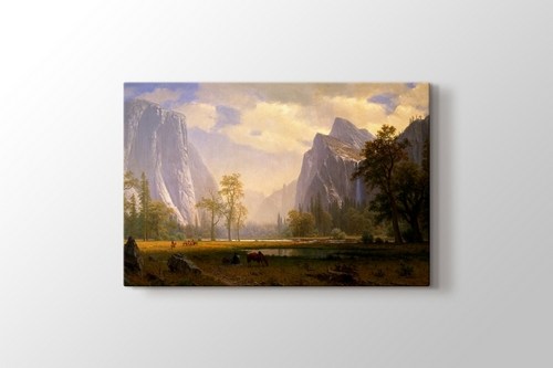 Looking Up the Yosemite Valley görseli.