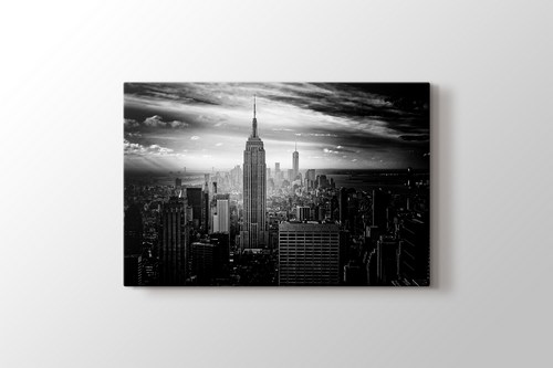Empire States Building and Manhattan görseli.
