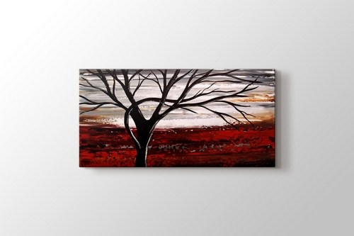 Tree on a Red Land görseli.