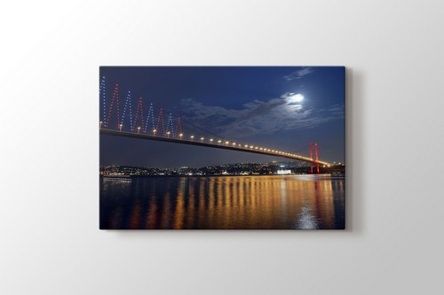 İstanbul - Boğaziçinde bir Gece görseli.