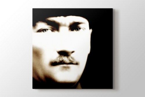 Atatürk görseli.