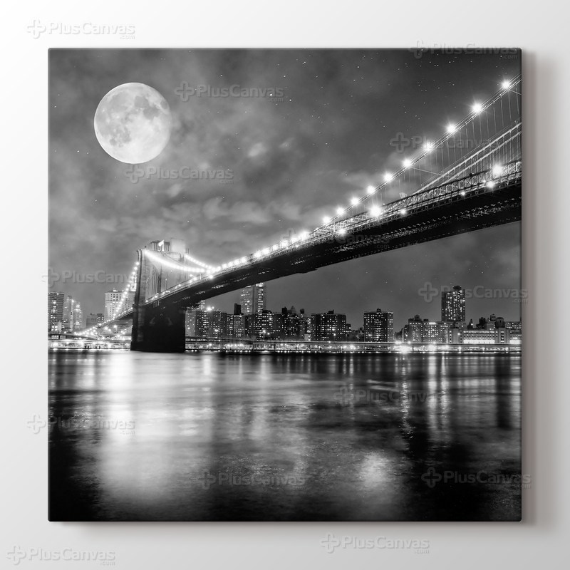 Brooklyn Bridge at Night görseli.