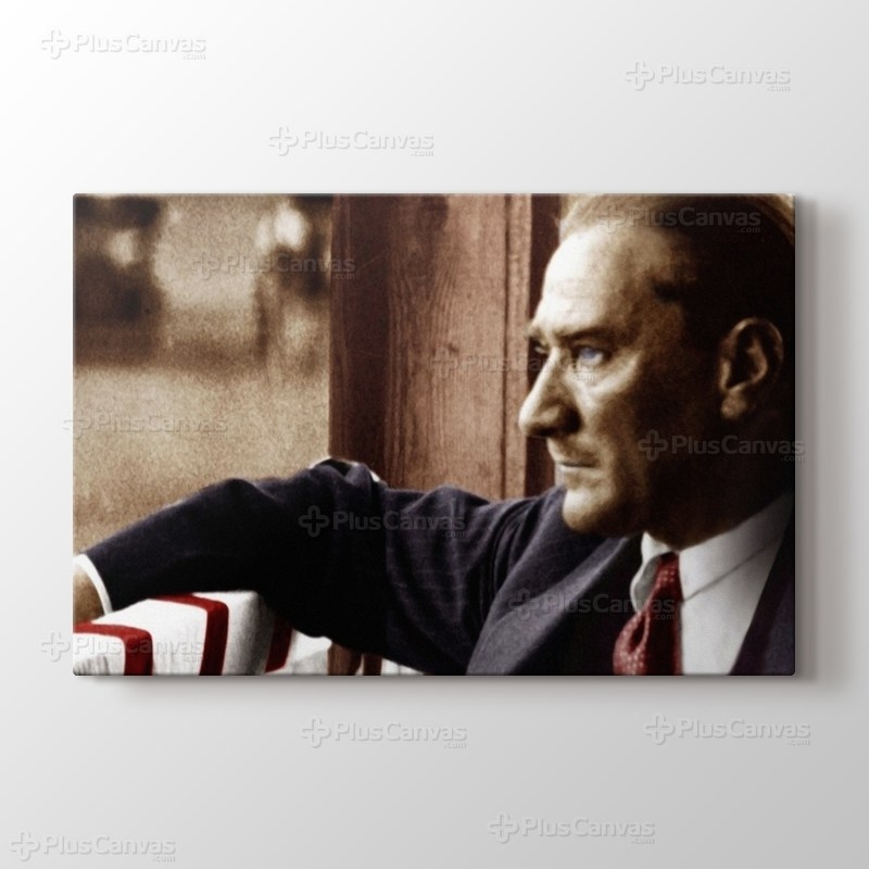 Atatürk görseli.