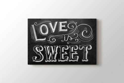 Love is Sweet görseli.