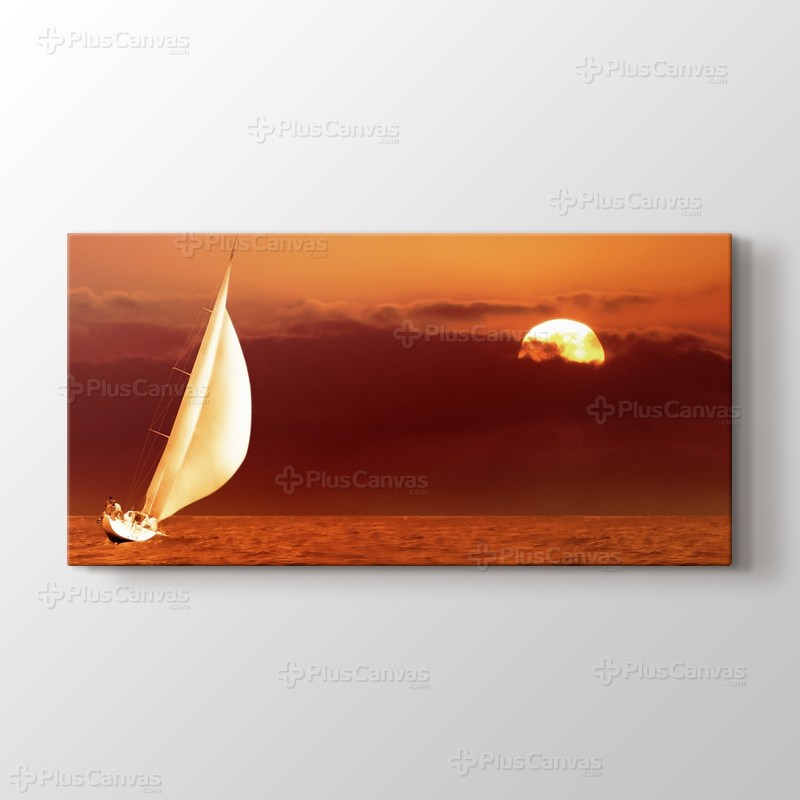 Sailing at Sunset görseli.