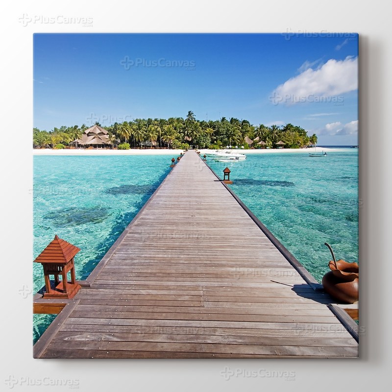Maldives - Wooden Pathway görseli.