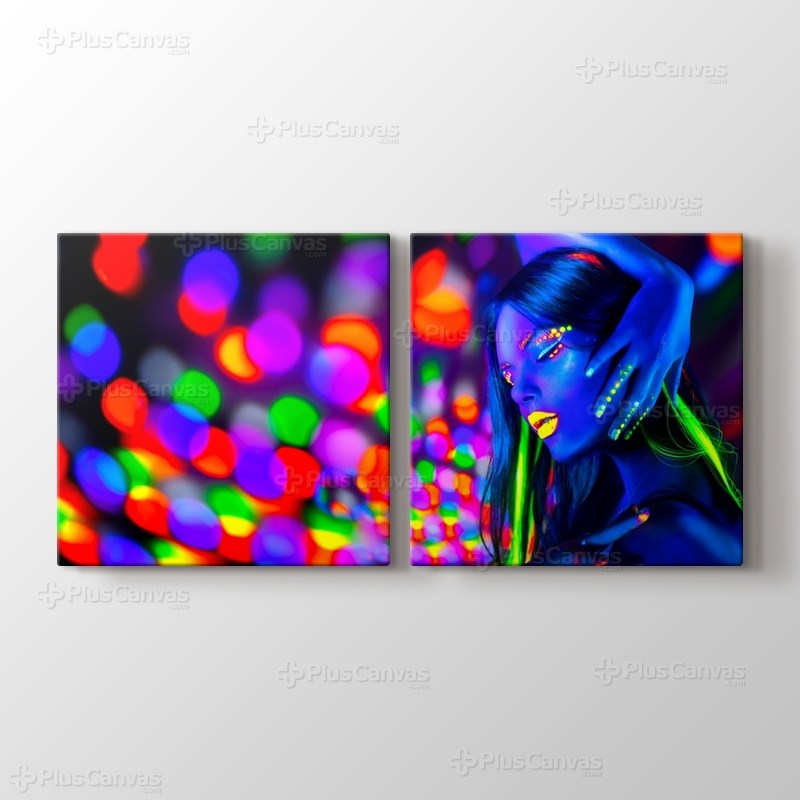 Black Light Girl görseli.