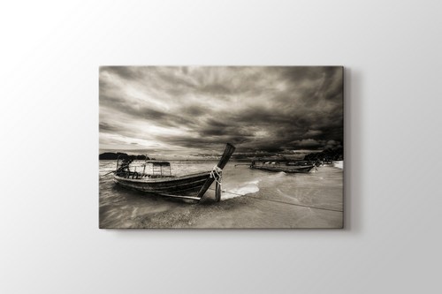 Boats on Coast görseli.