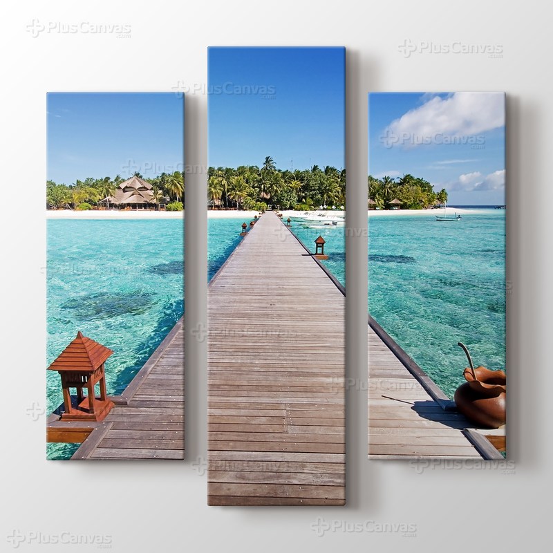 Maldives - Wooden Pathway görseli.