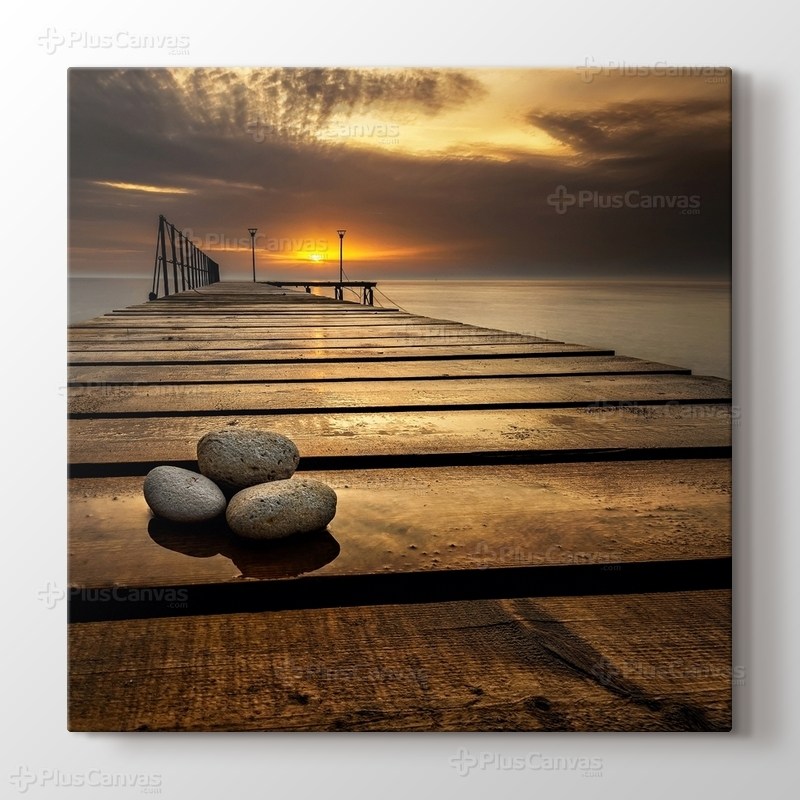 İskelede Taşlar görseli.