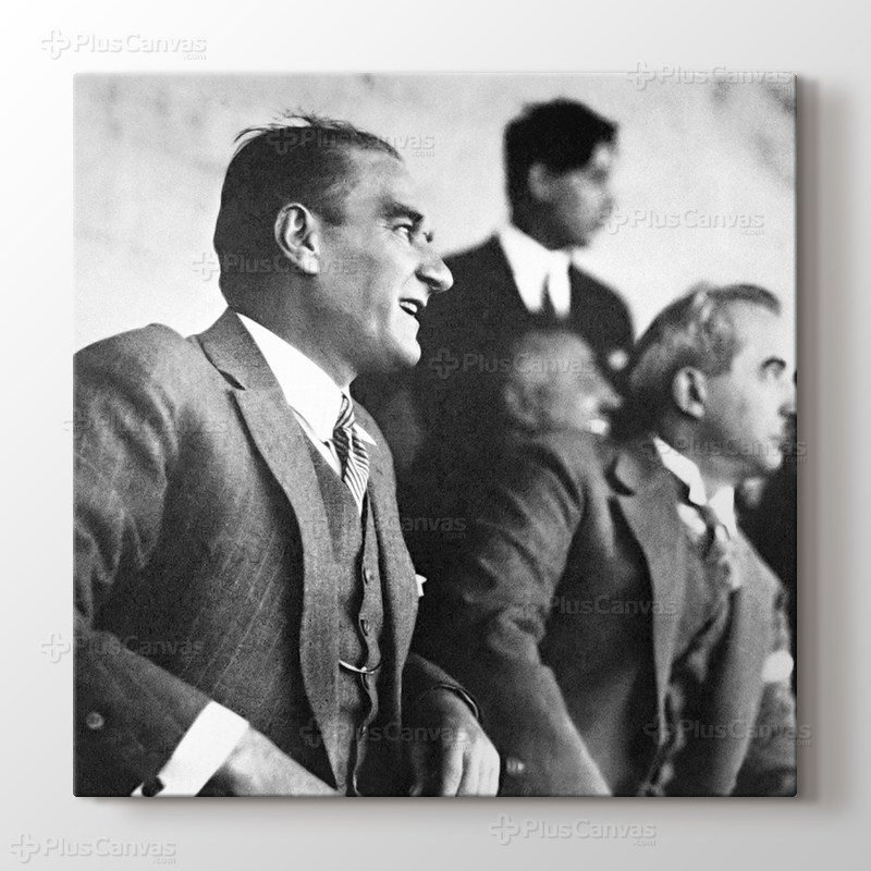 Mustafa Kemal Atatürk ve İsmet İnönü görseli.