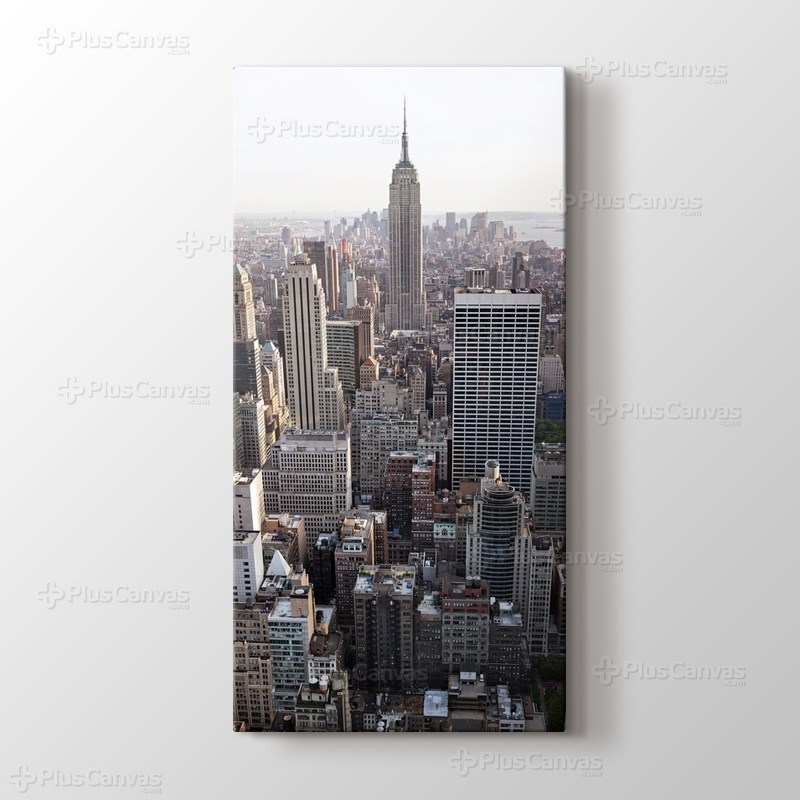 Empire States Building görseli.