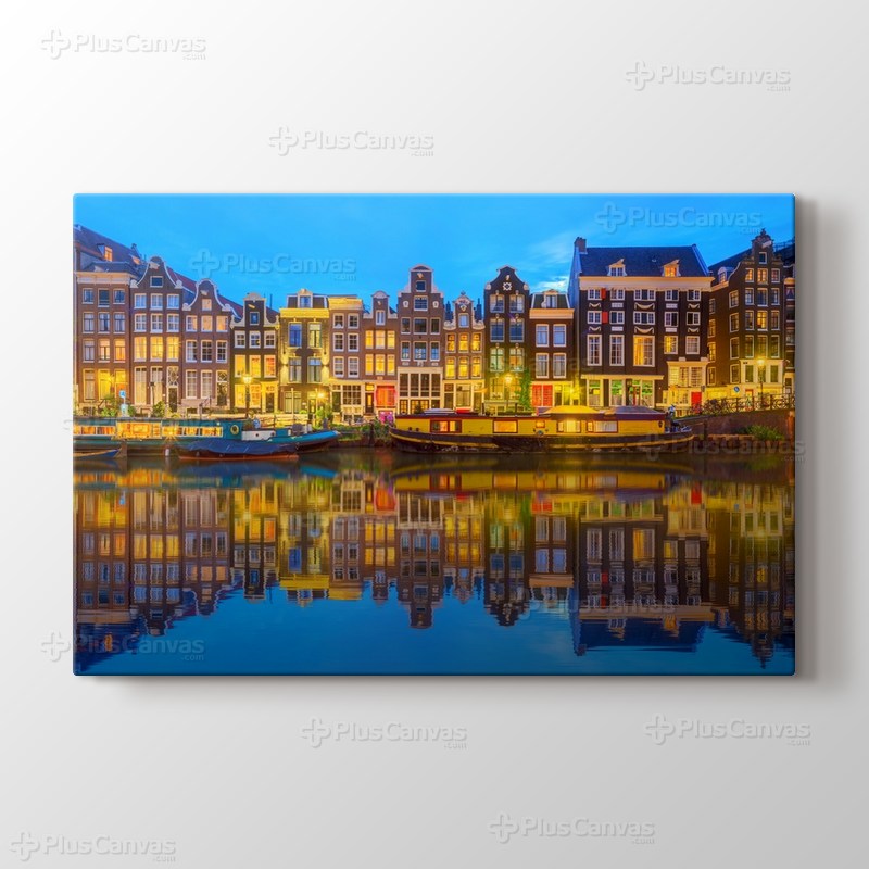 Night View by Canal görseli.