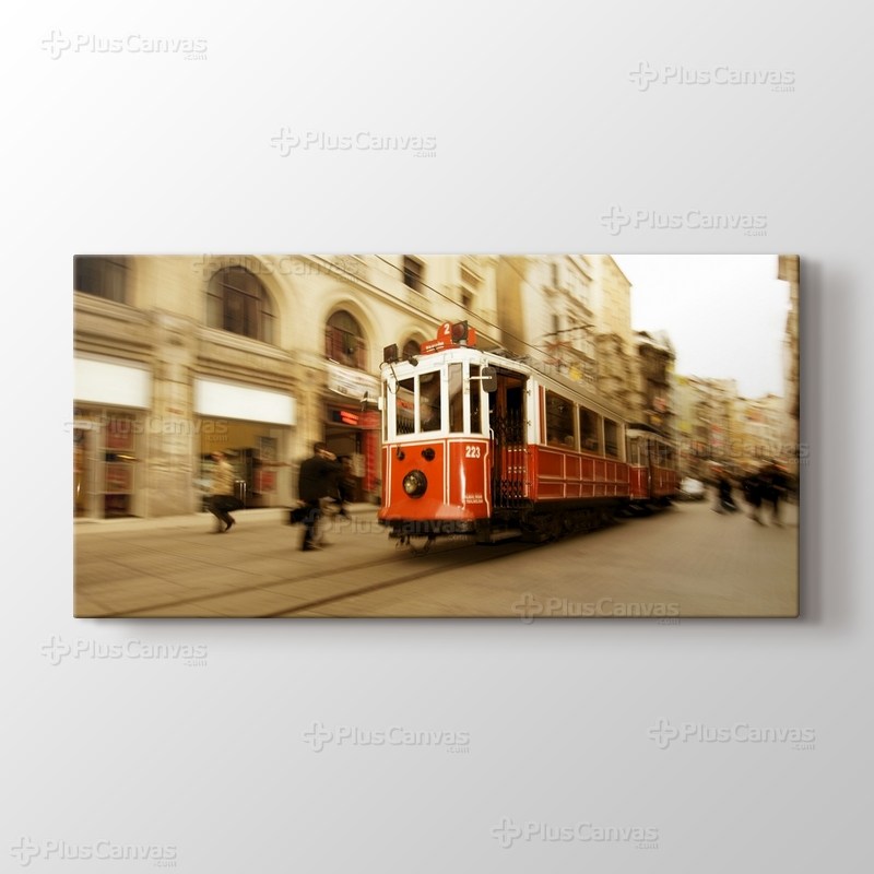 İstanbul - İstiklal Caddesi görseli.