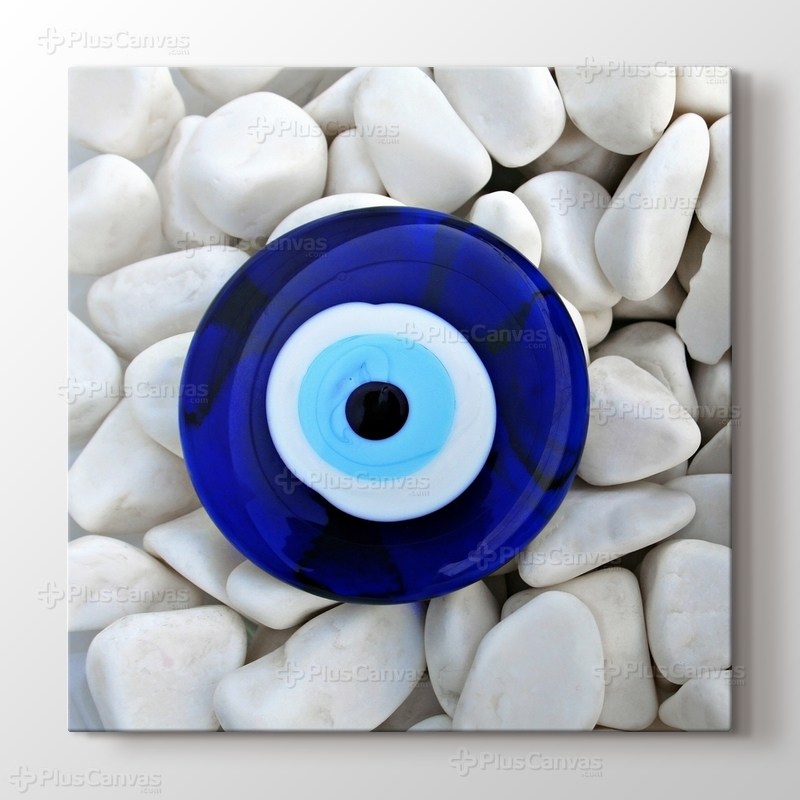 Amulet - Nazar Boncuğu görseli.