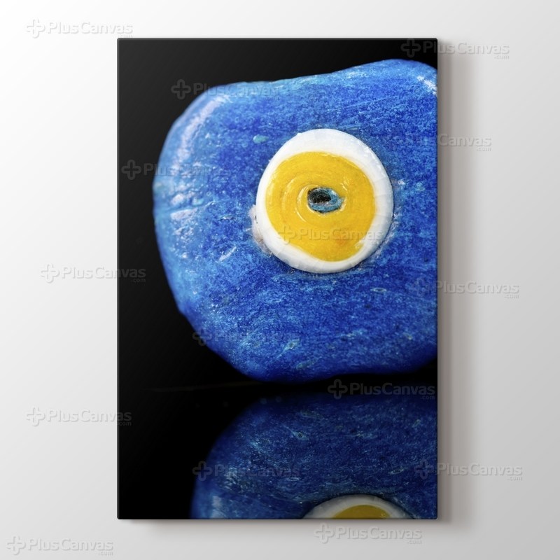 Nazan Boncuğu görseli.