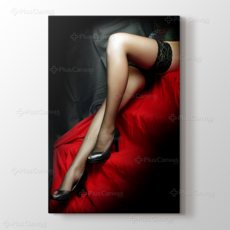 Beautiful Legs In Black  görseli.