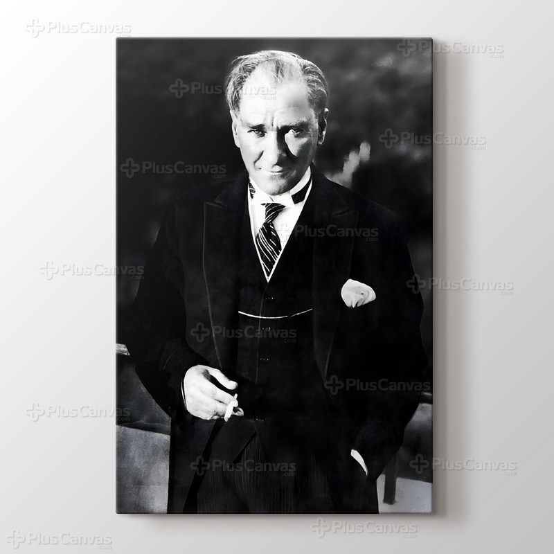 Atatürk görseli.