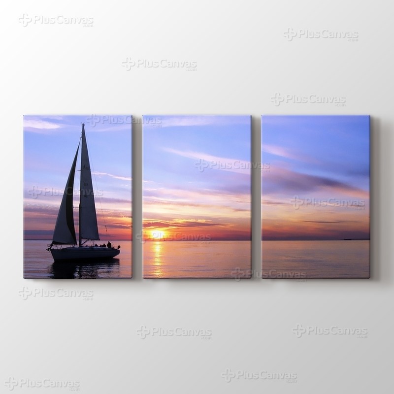 Yatching at Sunset görseli.