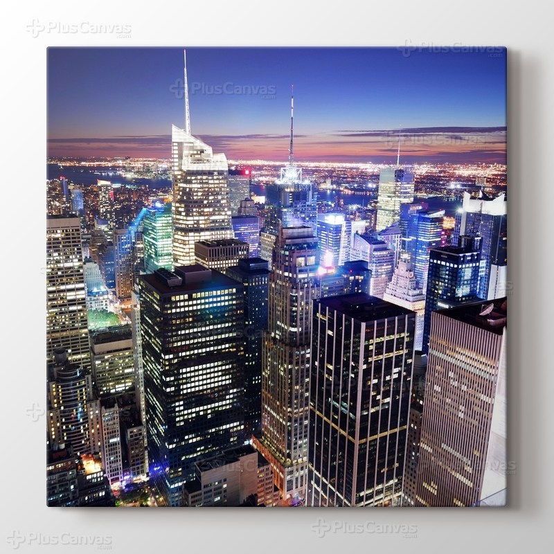 Manhattan Times Square Skyline görseli.