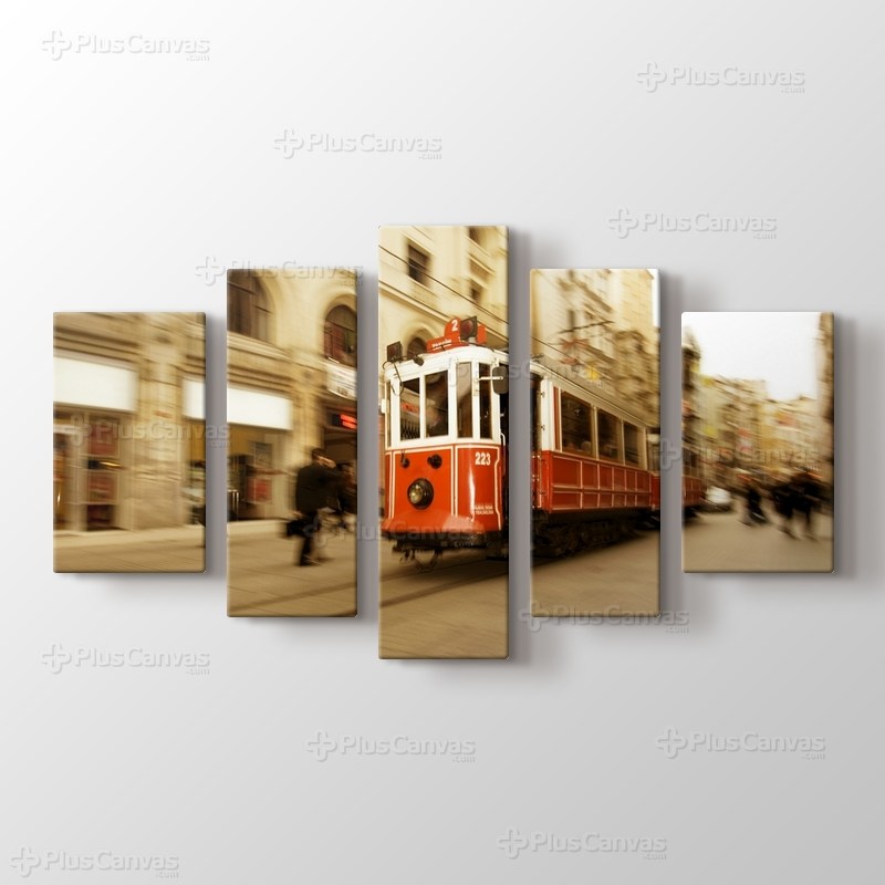 İstanbul - İstiklal Caddesi görseli.