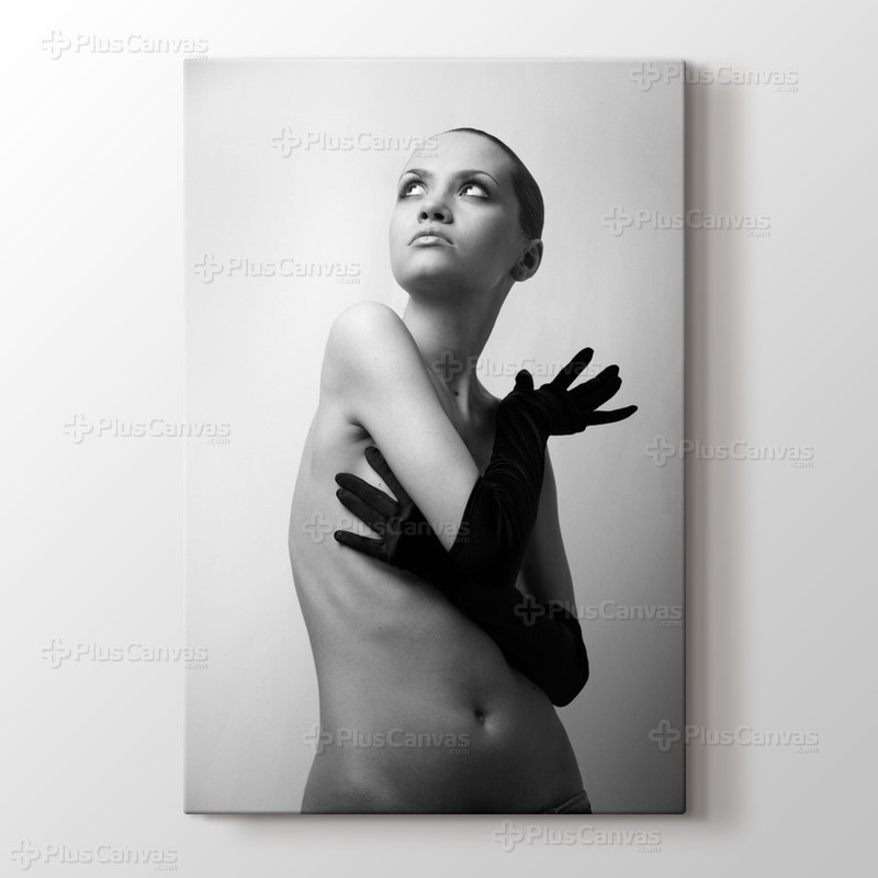 Nude Elegant Girl. görseli.