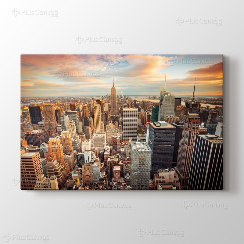 Empire State Building görseli.