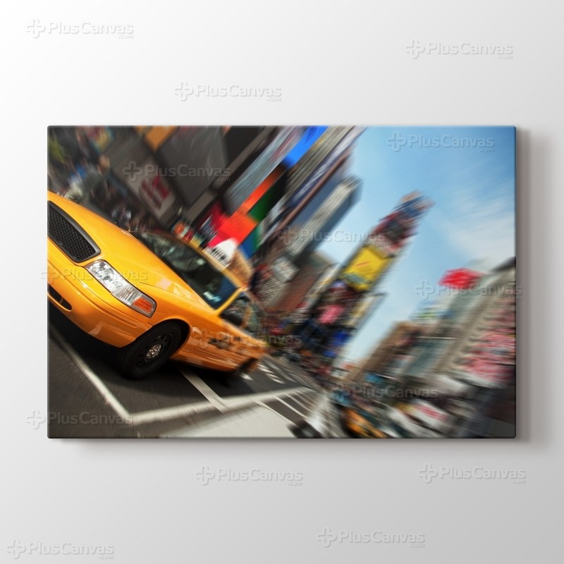 Taxi Cab Times Square görseli.