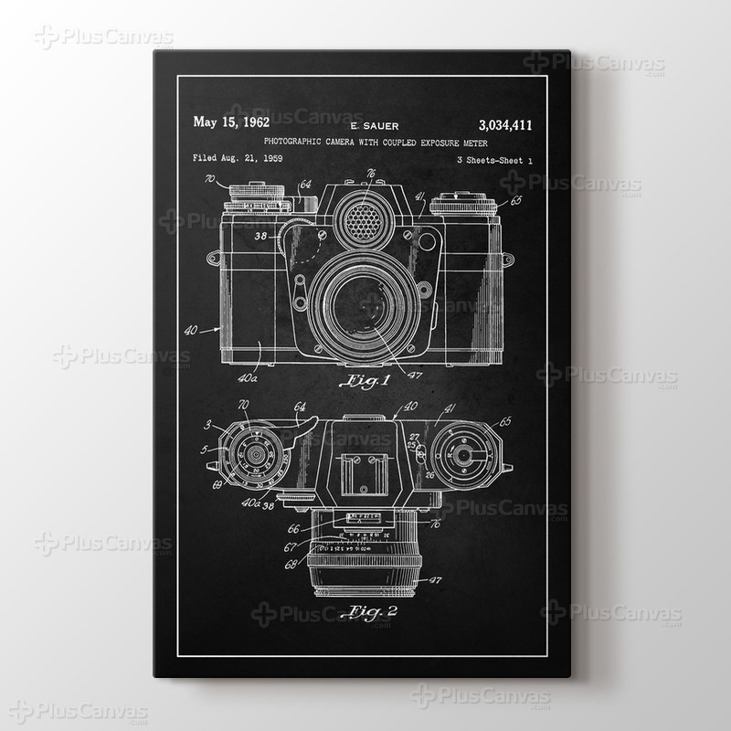 Photographic Camera With Coupled Exposure Meter Patent görseli.