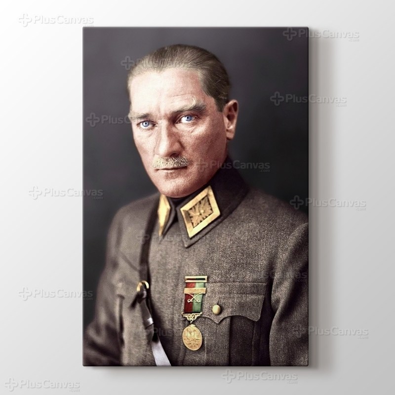 Mustafa Kemal Atatürk görseli.