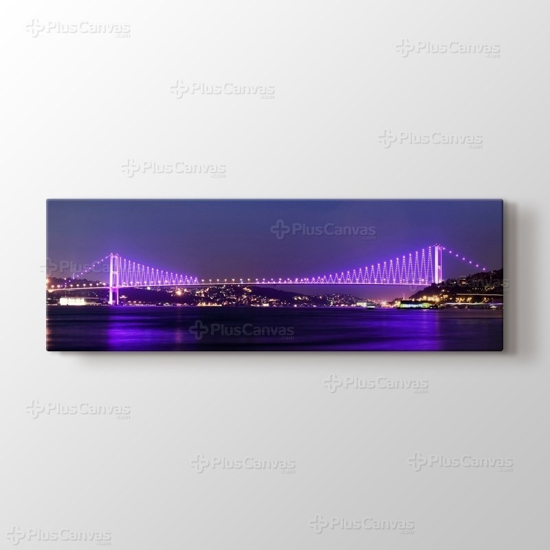 Boğaziçi Köprüsü gece manzarası görseli.