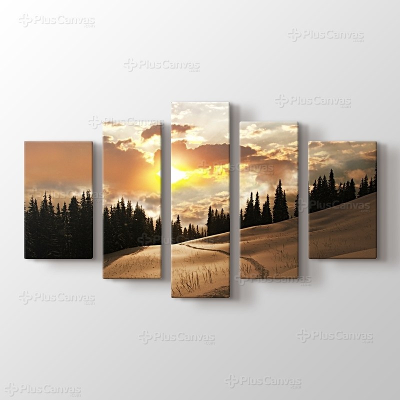 Sunset over Snowy Mountain görseli.